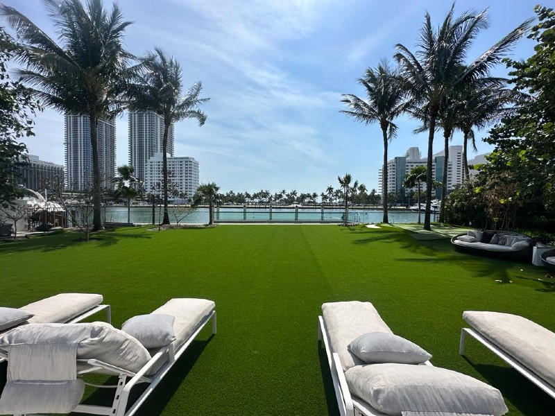 Synthetic Turf Installation for Residential Lawns Fake Grass Installation for Residential Lawns